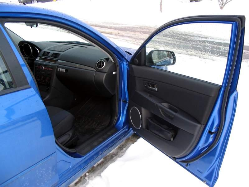 Mazda 3 - Fisrt pics 11.JPG